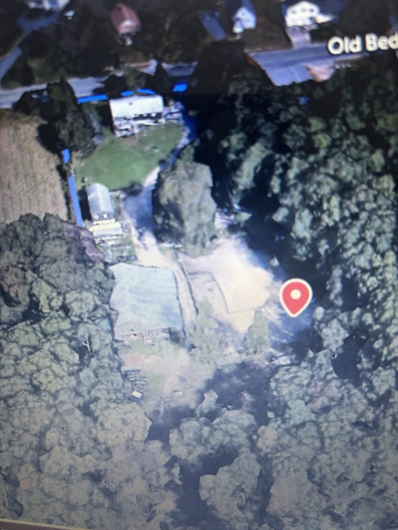 343 Old Bedford Road Westport, MA 02790 - Photo 8 of 8 a view of a backyard
