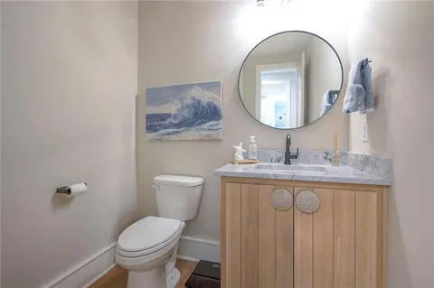 $1,149,950 | 7736 North Donnelly Avenue, Kansas City, MO 64158