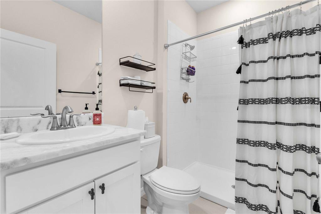 18015 Fattoria Terrace Lakewood Ranch, FL 34211 - Photo 17 of 47