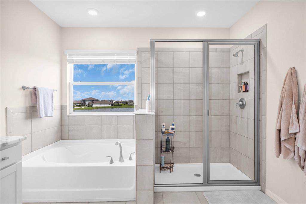18015 Fattoria Terrace Lakewood Ranch, FL 34211 - Photo 23 of 47