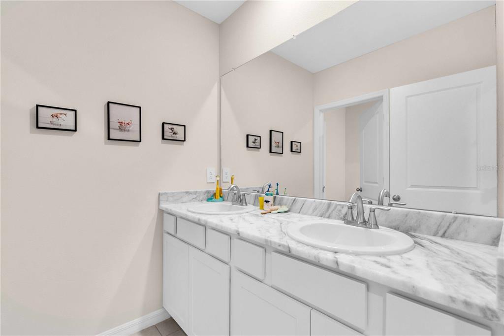 18015 Fattoria Terrace Lakewood Ranch, FL 34211 - Photo 29 of 47