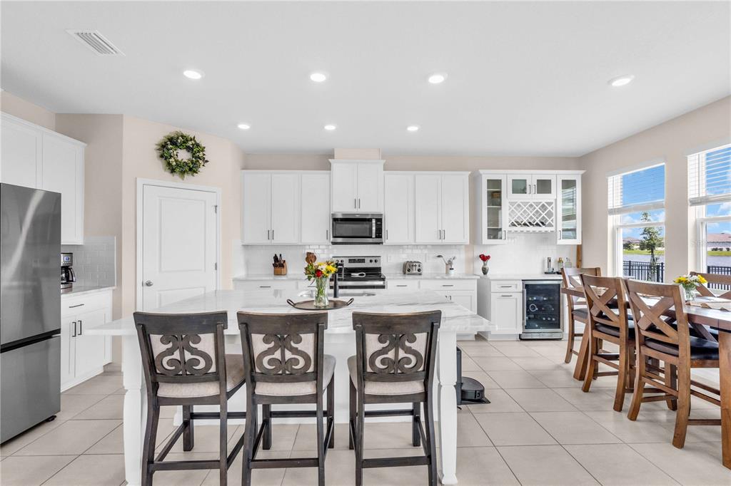 18015 Fattoria Terrace Lakewood Ranch, FL 34211 - Photo 7 of 47