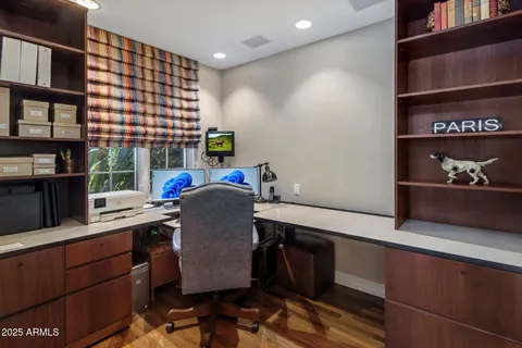 $1,599,000 | 516 West Lawrence Road, Phoenix, AZ 85013