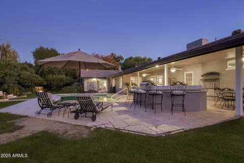 $1,599,000 | 516 West Lawrence Road, Phoenix, AZ 85013
