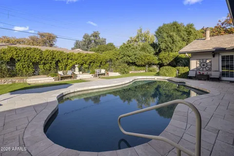 $1,599,000 | 516 West Lawrence Road, Phoenix, AZ 85013