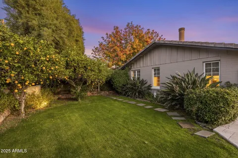 $1,599,000 | 516 West Lawrence Road, Phoenix, AZ 85013