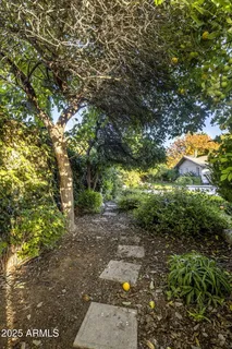 $1,599,000 | 516 West Lawrence Road, Phoenix, AZ 85013