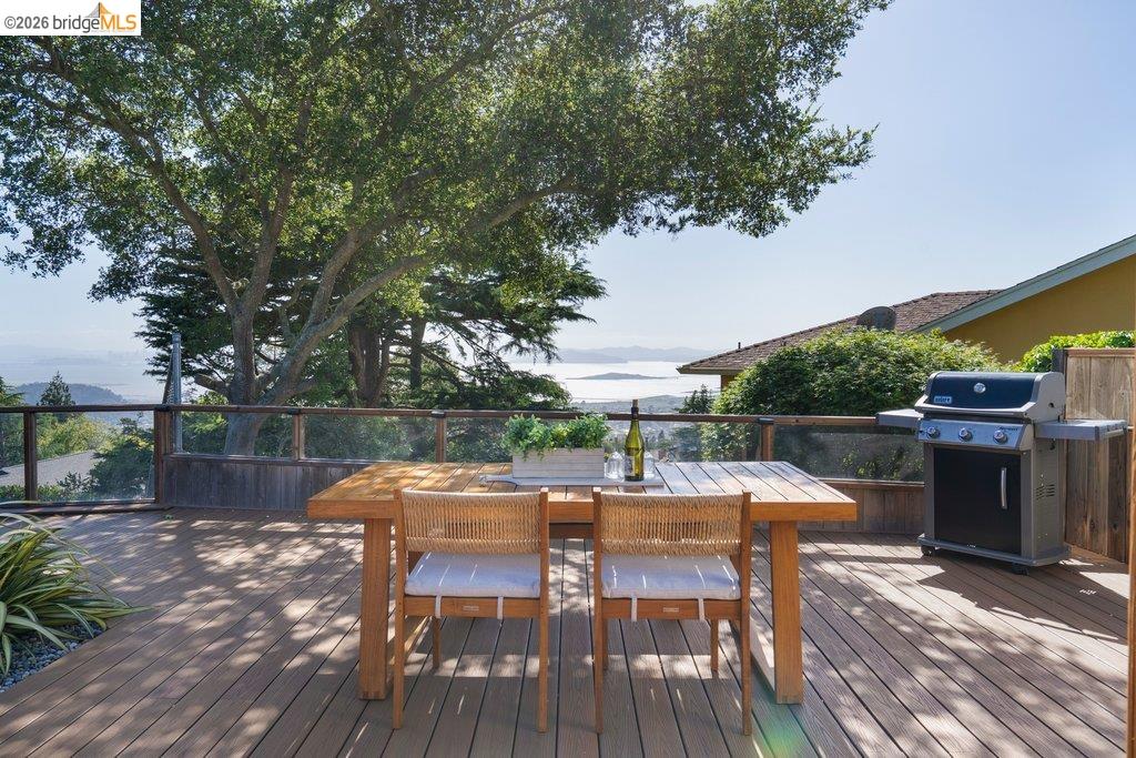 8618 Edgehill Court El Cerrito, CA 94530 - Photo 23 of 93