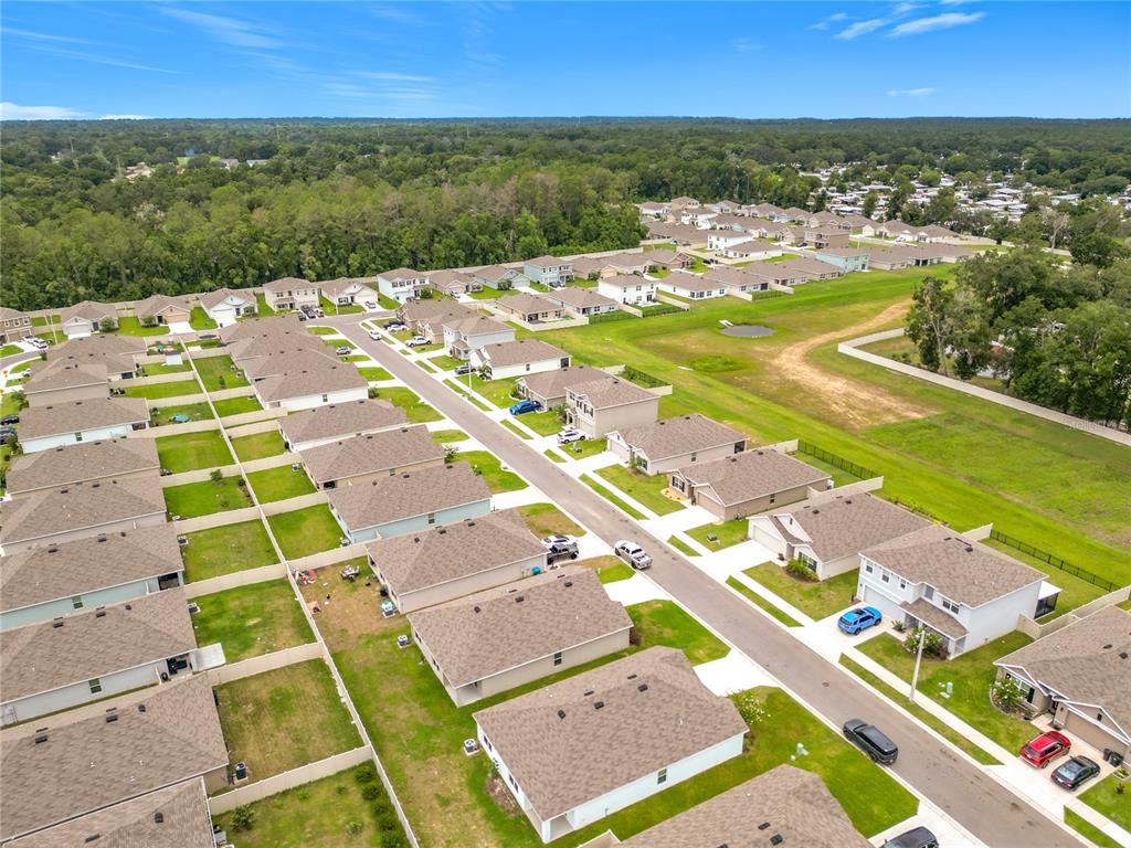 6698 Southeast 3rd Loop Ocala, FL 34472 - Photo 3 of 43