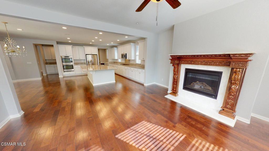 2816 Bella Court Simi Valley, CA 93065 - Photo 11 of 46