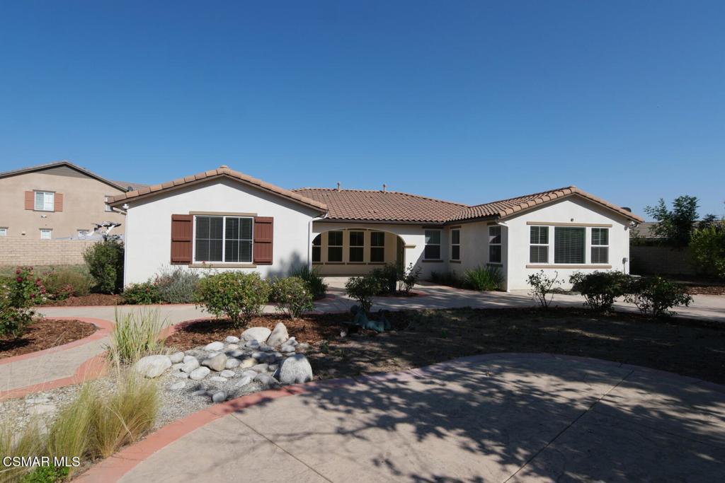 2816 Bella Court Simi Valley, CA 93065 - Photo 38 of 46