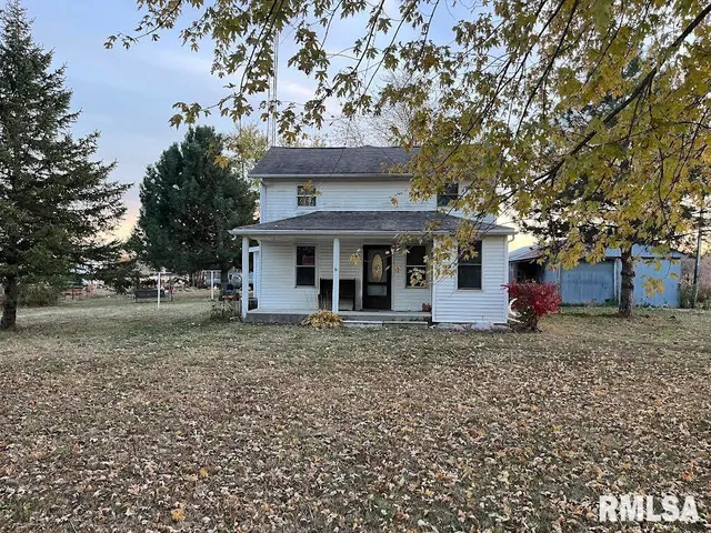 $239,995 | 8235 East Bear Paw Road, Ellisville, IL 61431