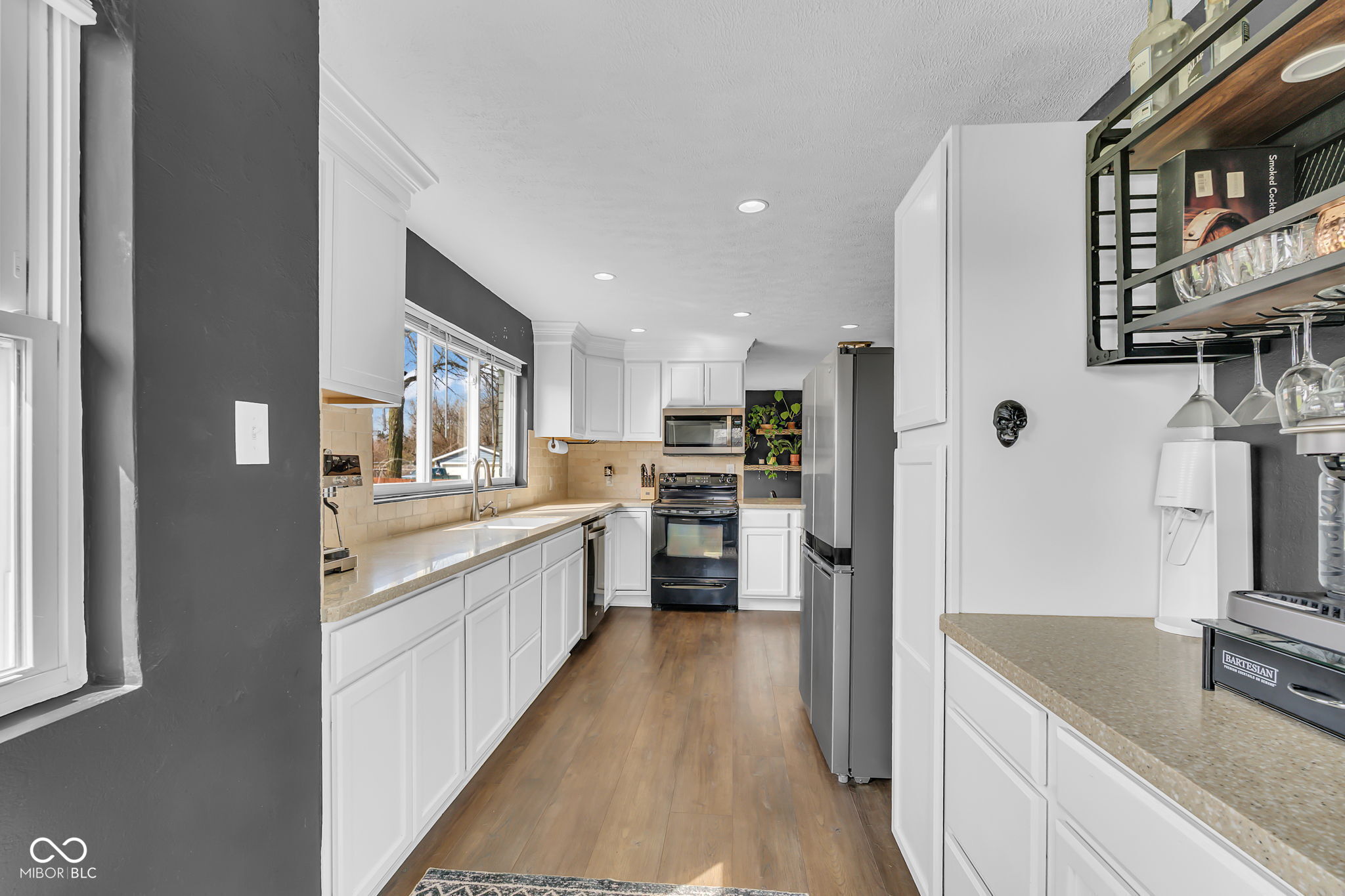 2435 Westlane Road Indianapolis, IN 46268 - Photo 19 of 60