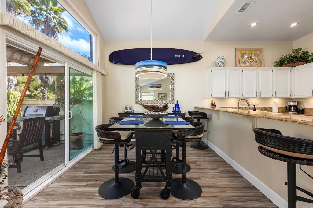 8909 Circle R View Lane Escondido, CA 92026 - Photo 9 of 35 Gallery Image 9