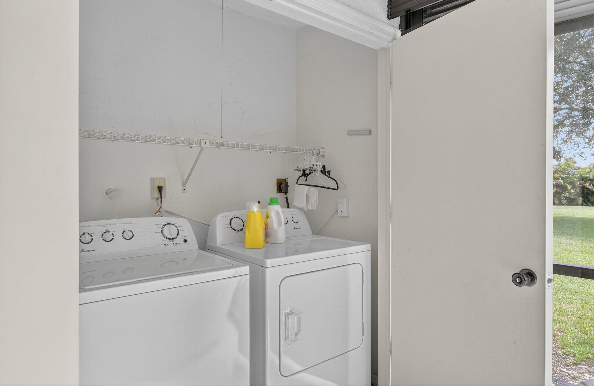 9170 Southwest 14th Street, Unit 4105 Boca Raton, FL 33428 - Photo 28 of 40 Laundry inside