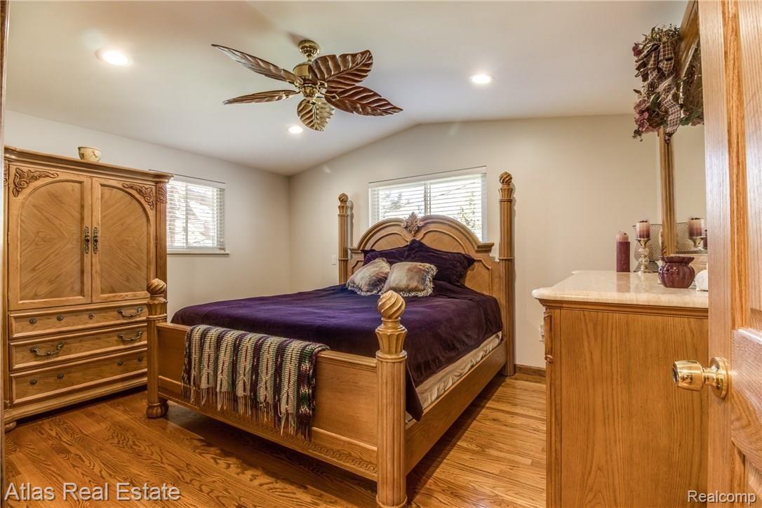 9740 Oakhill Road Holly, MI 48442 - Photo 33 of 52 27.jpg