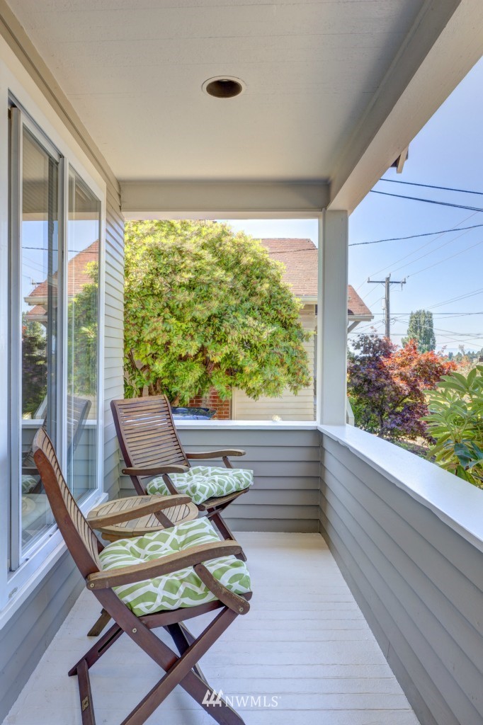 125 North 75th Street Seattle, WA 98103 - Photo 2 of 16 Gallery Image 2