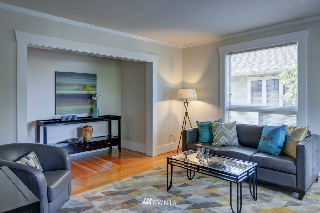 125 North 75th Street Seattle, WA 98103 - Photo 3 of 16 Gallery Image 3