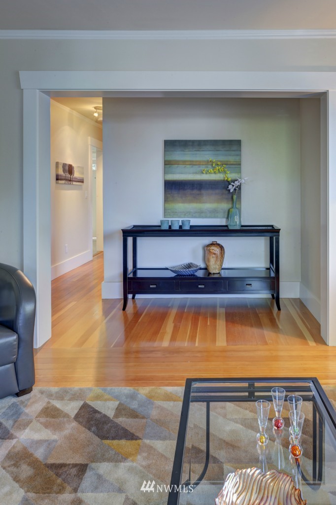 125 North 75th Street Seattle, WA 98103 - Photo 4 of 16 Gallery Image 4