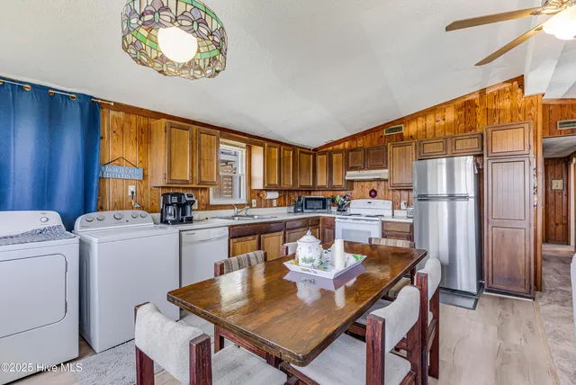 $800,000 | 3306 West Beach Drive, Oak Island, NC 28465