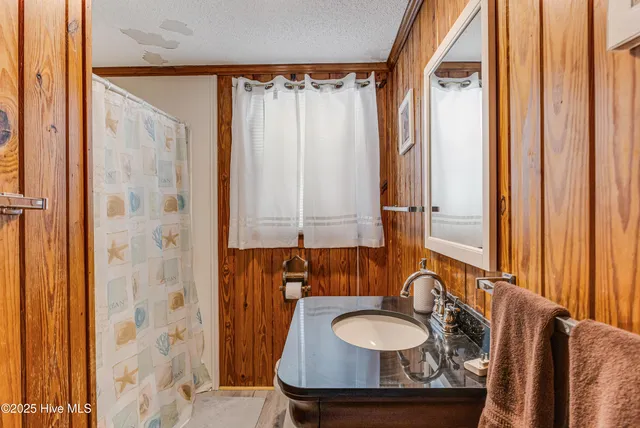 $800,000 | 3306 West Beach Drive, Oak Island, NC 28465