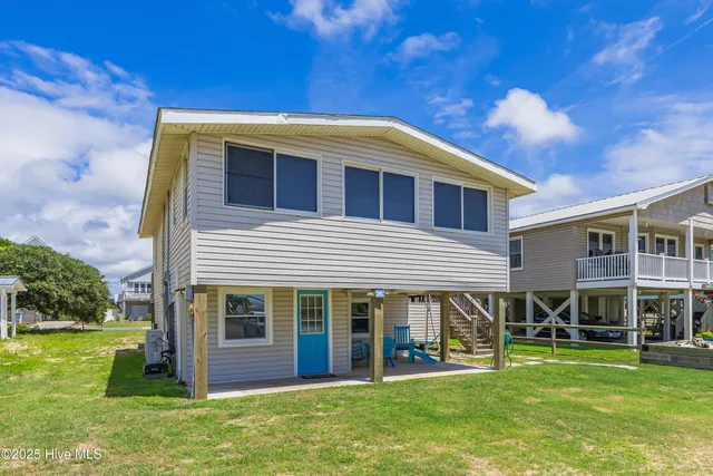 $800,000 | 3306 West Beach Drive, Oak Island, NC 28465