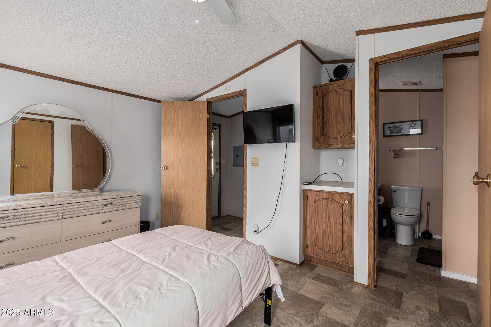 301 South Signal Butte Road, Unit 216 Apache Junction, AZ 85120 - Photo 5 of 34 19 Signal