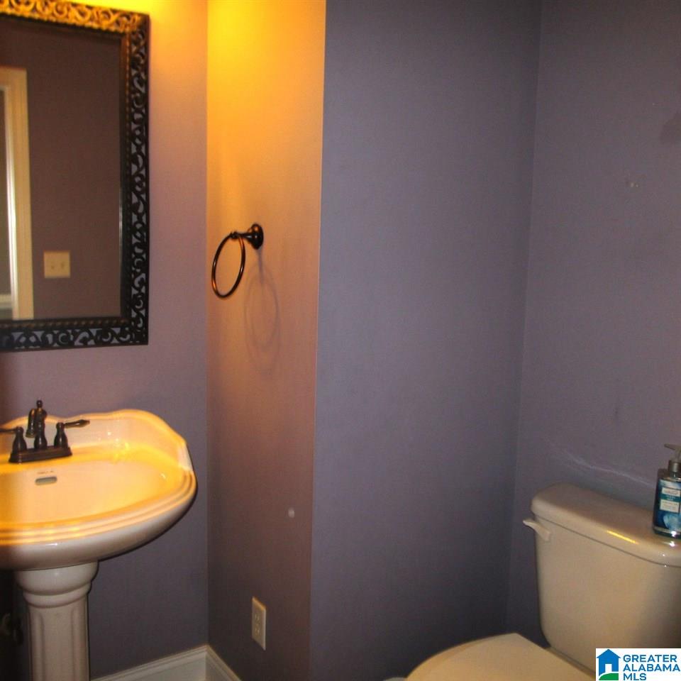 908 Ridgeway Drive Oneonta, AL 35121 - Photo 31 of 43