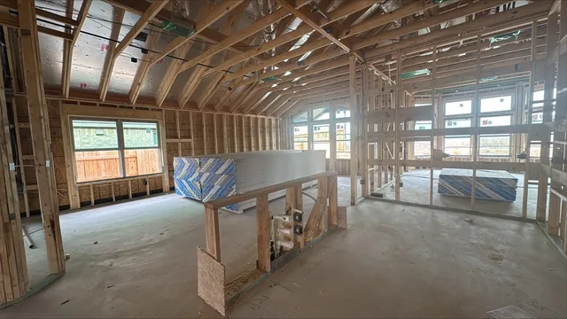 a view of entryway wih livingroom