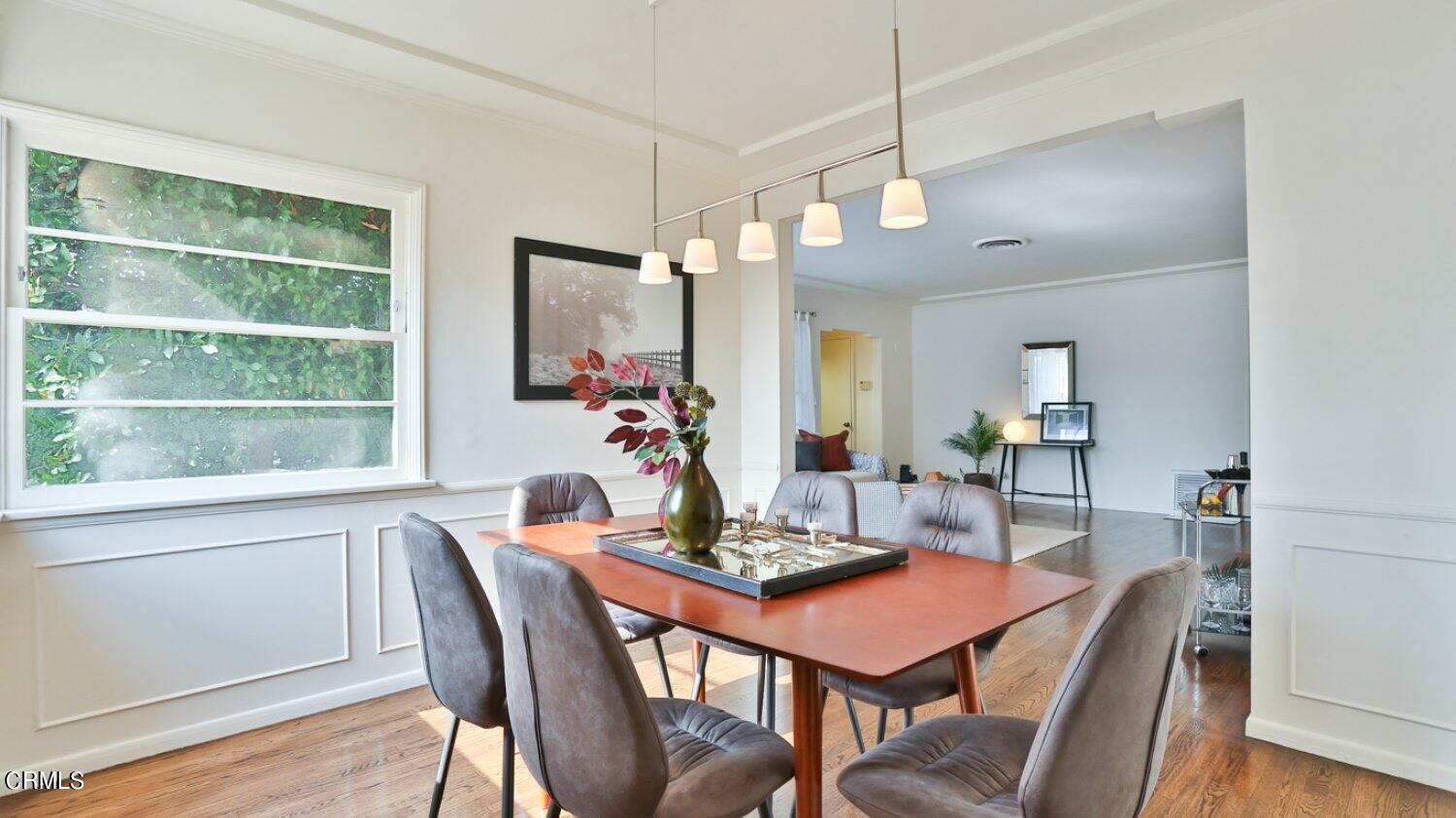 400 Dartmouth Road Burbank, CA 91504 - Photo 5 of 5 a view of a dining room with furniture window and wooden floor