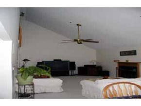 209 Pheasant Run Road, Unit 1 Hudson, NH 03051 - Photo 3 of 8