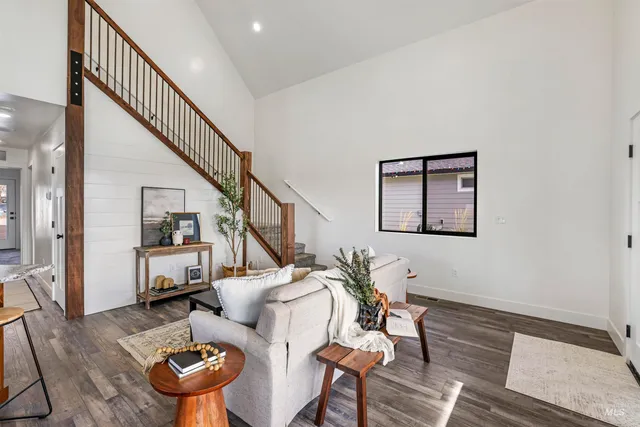 $340,000 | 254 1st Street West, Wendell, ID 83355