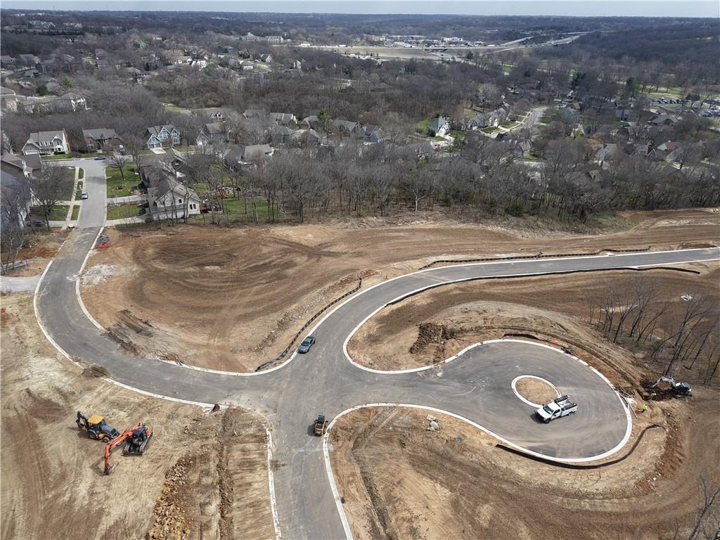 7031 Oak Ridge Drive Shawnee, KS 66217 - Photo 14 of 15