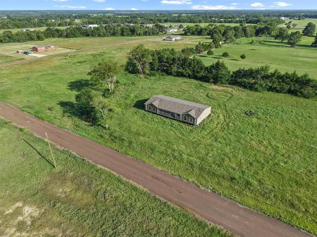 a view of a outdoor space