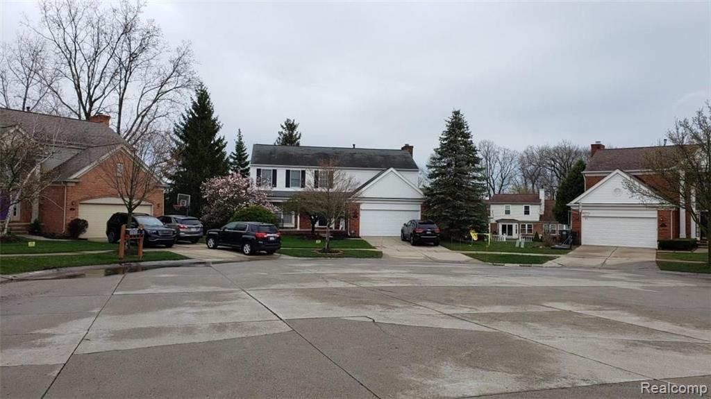 217 Saxon Court Rochester Hills, MI 48307 - Photo 25 of 25