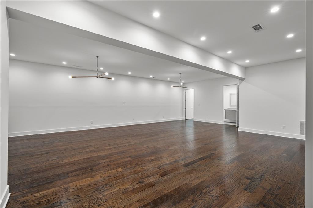 19 Spruell Springs Road Atlanta, GA 30342 - Photo 25 of 32