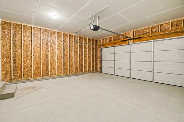 $429,900 | 5549 Mammoth Drive Southeast, Caledonia, MI 49316