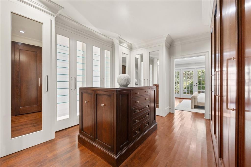 707 Darlington Road Northeast Atlanta, GA 30305 - Photo 8 of 69 Gallery Image 8