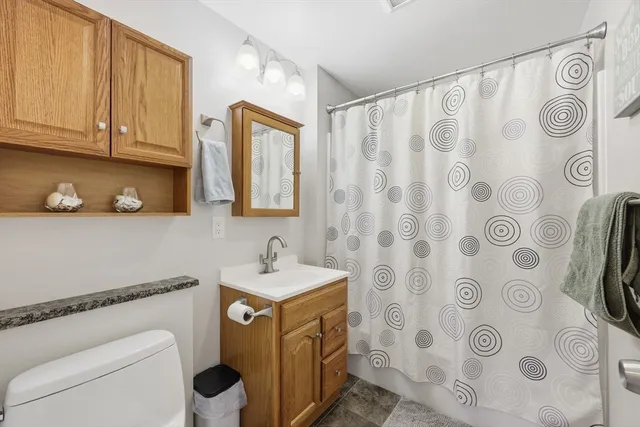 $450,000 | 1996 Westfield Street, West Springfield, MA 01089