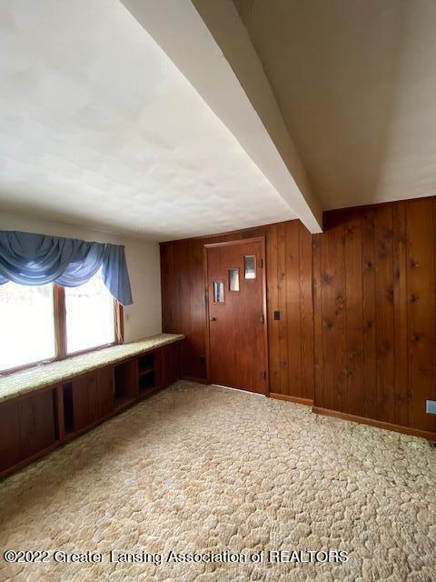 1125 Reo Road Lansing, MI 48910 - Photo 10 of 21 Living Room Front Entry