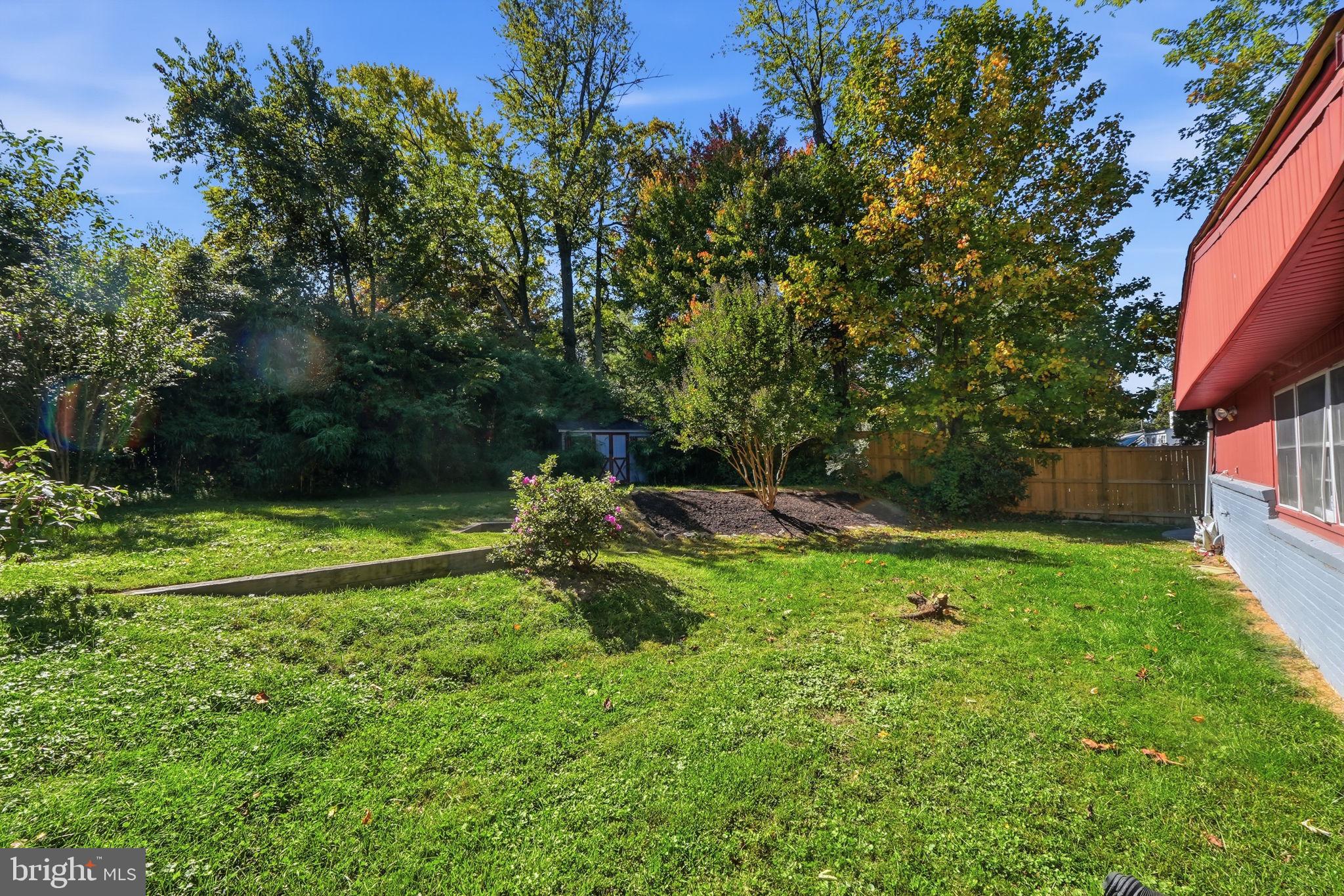 702 Dryden Street Silver Spring, MD 20901 - Photo 32 of 40 Spacious Back yard