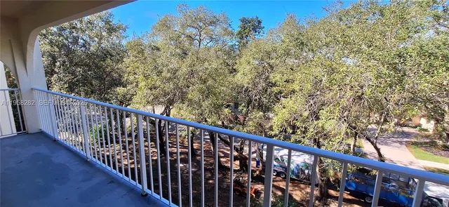 $2,000 | 9301 Southwest 92nd Avenue, Unit A402, Miami, FL 33176