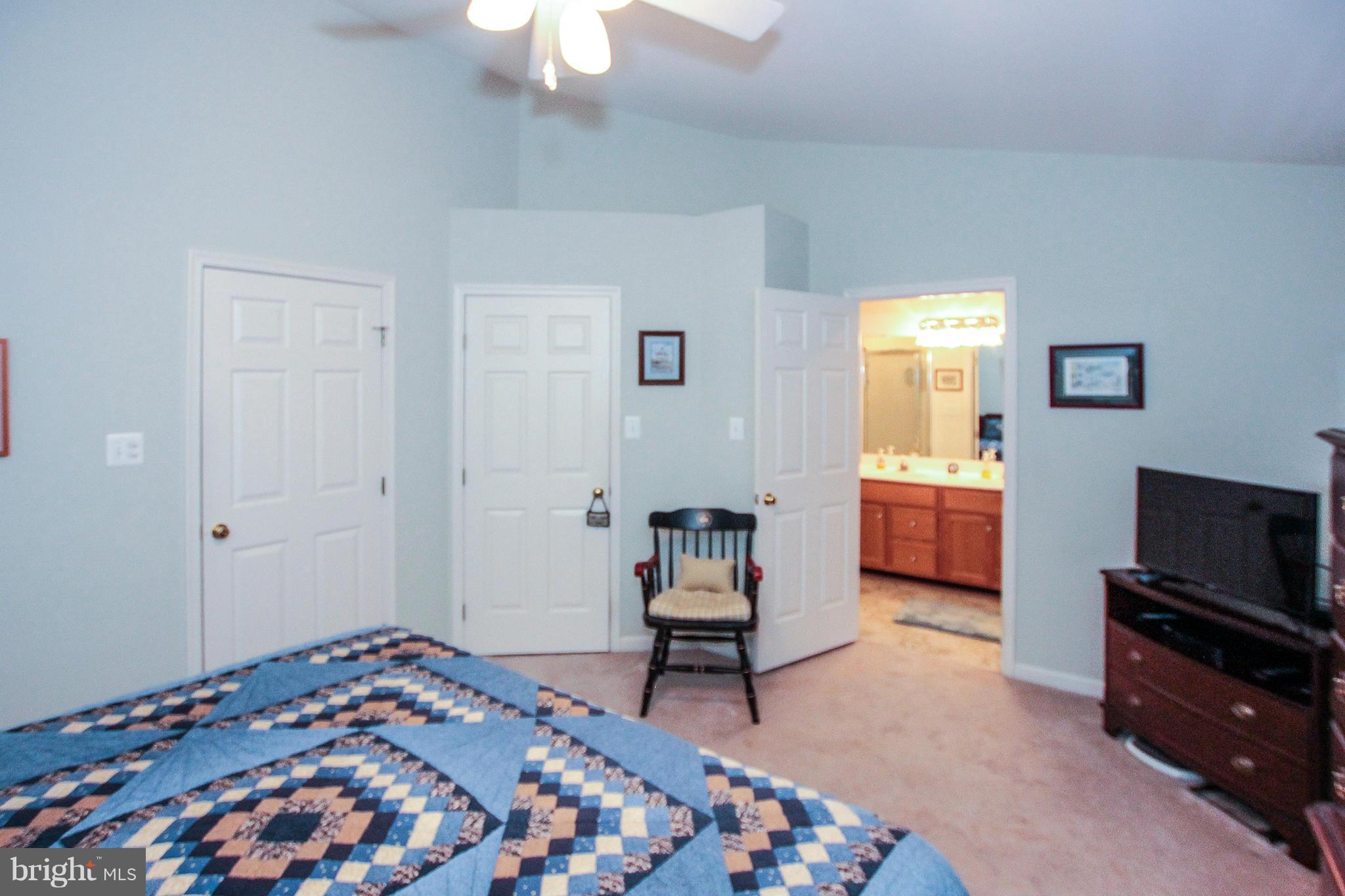 20517 Ashley Terrace Sterling, VA 20165 - Photo 11 of 30 Bedroom (Master)