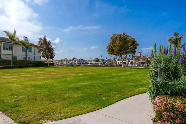 $2,799,000 | 16312 Spartan Circle, Huntington Beach, CA 92649