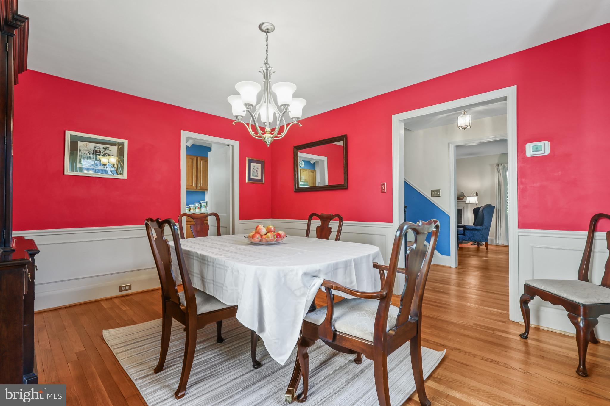 605 Piccadilly Road Towson, MD 21204 - Photo 11 of 62