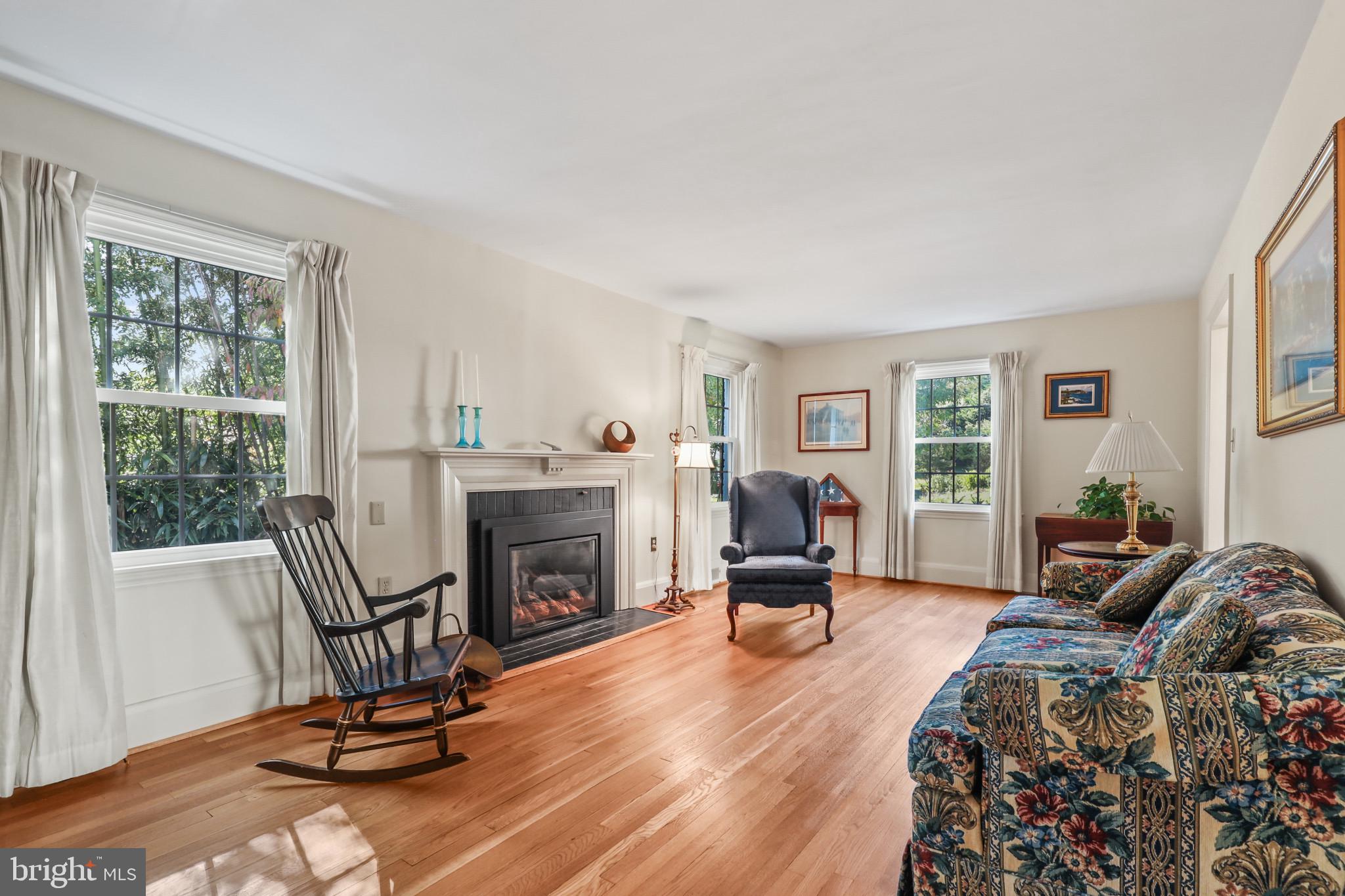 605 Piccadilly Road Towson, MD 21204 - Photo 15 of 62