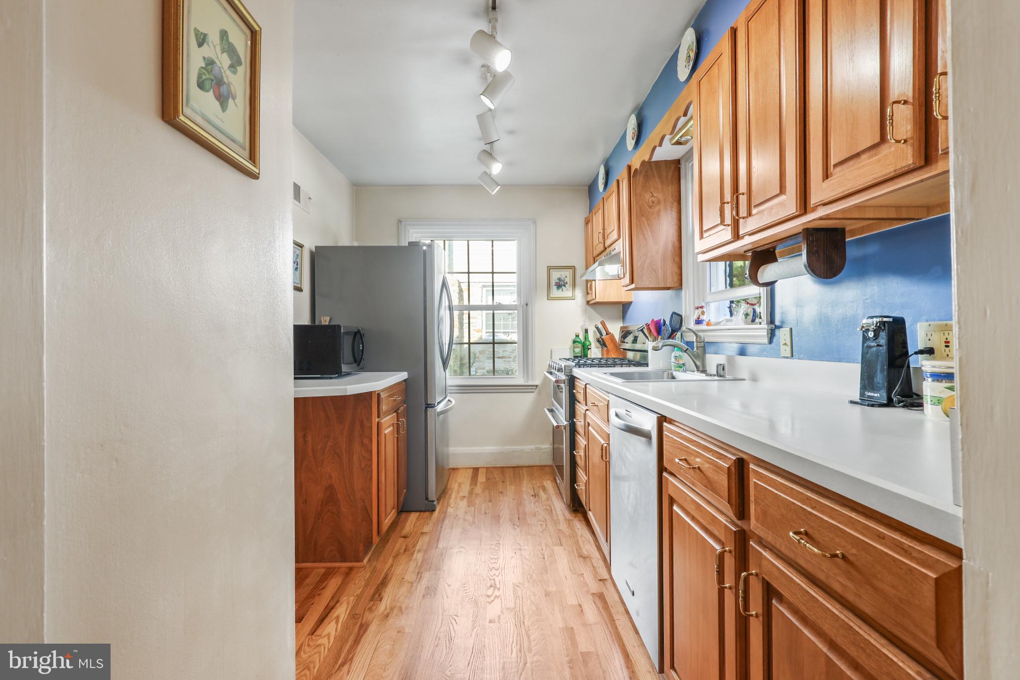 605 Piccadilly Road Towson, MD 21204 - Photo 20 of 62