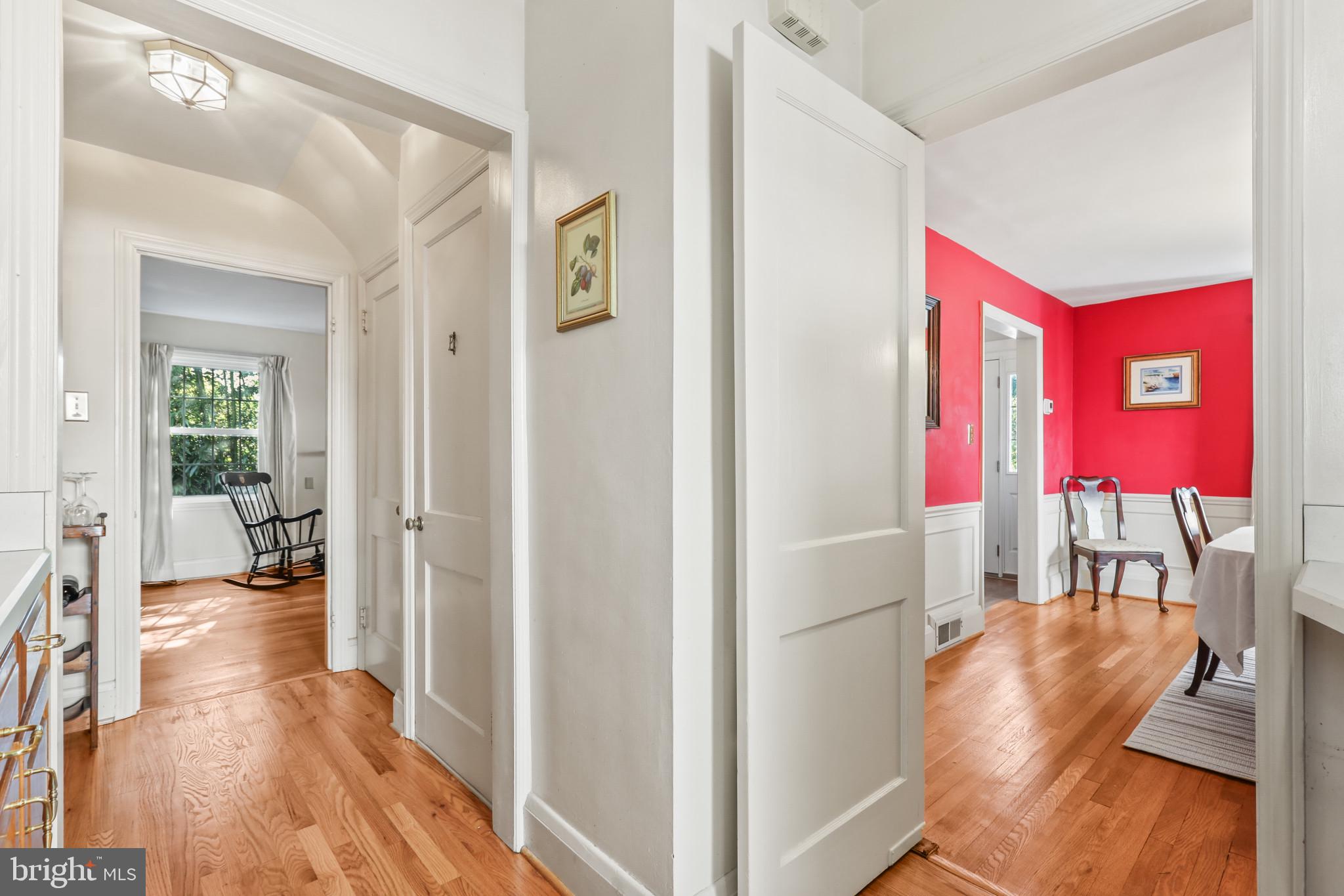 605 Piccadilly Road Towson, MD 21204 - Photo 24 of 62