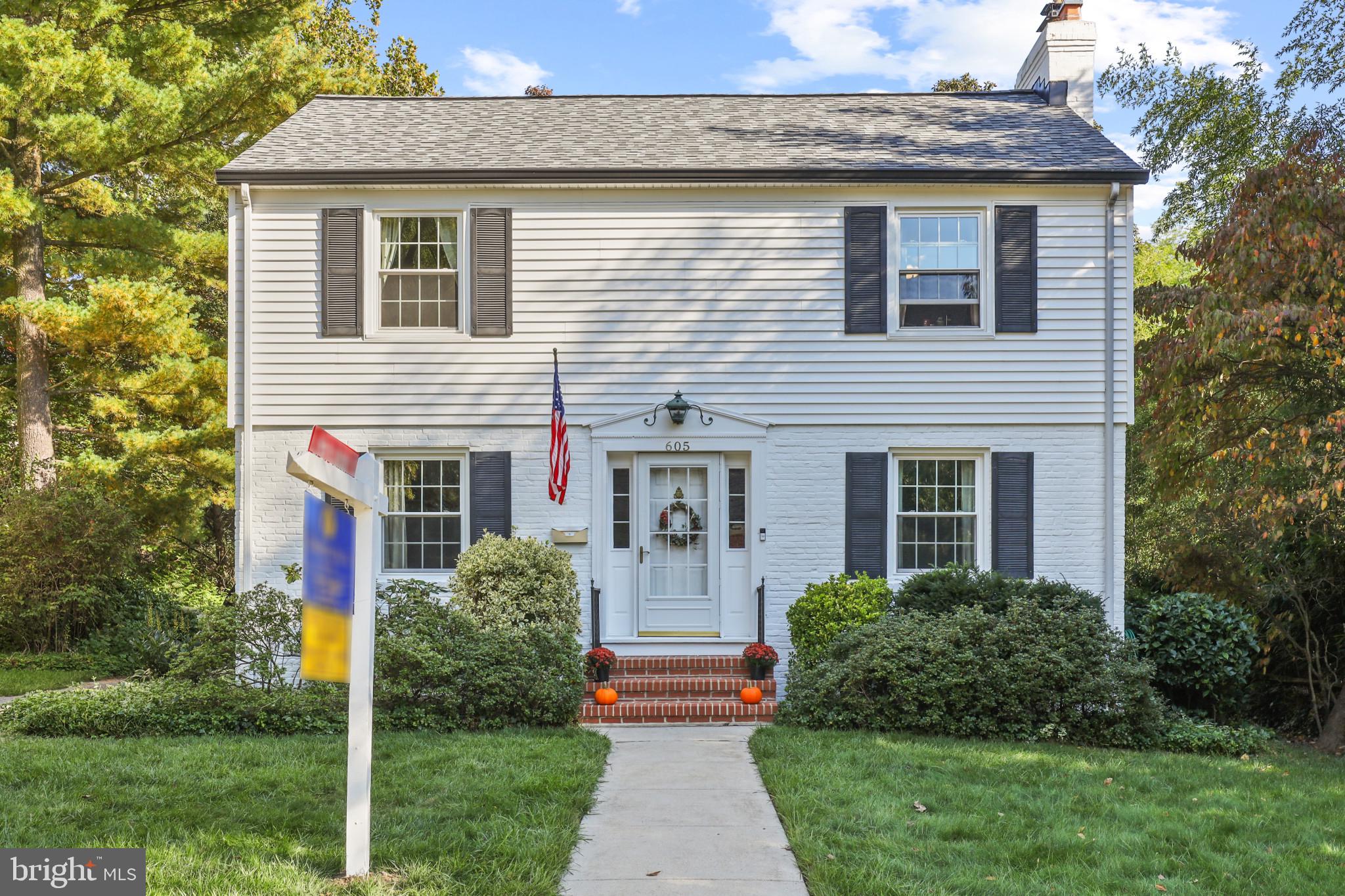 605 Piccadilly Road Towson, MD 21204 - Photo 3 of 62