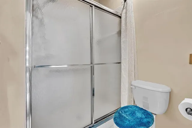 $177,000 | 7802 Trent Drive, Unit 406, Fort Lauderdale, FL 33321